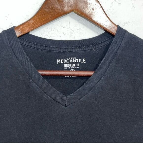 Women's J. Crew Mercantile Black V-Neck T-Shirt - Picture 4 of 7
